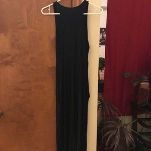 Black racer back maxi with pockets